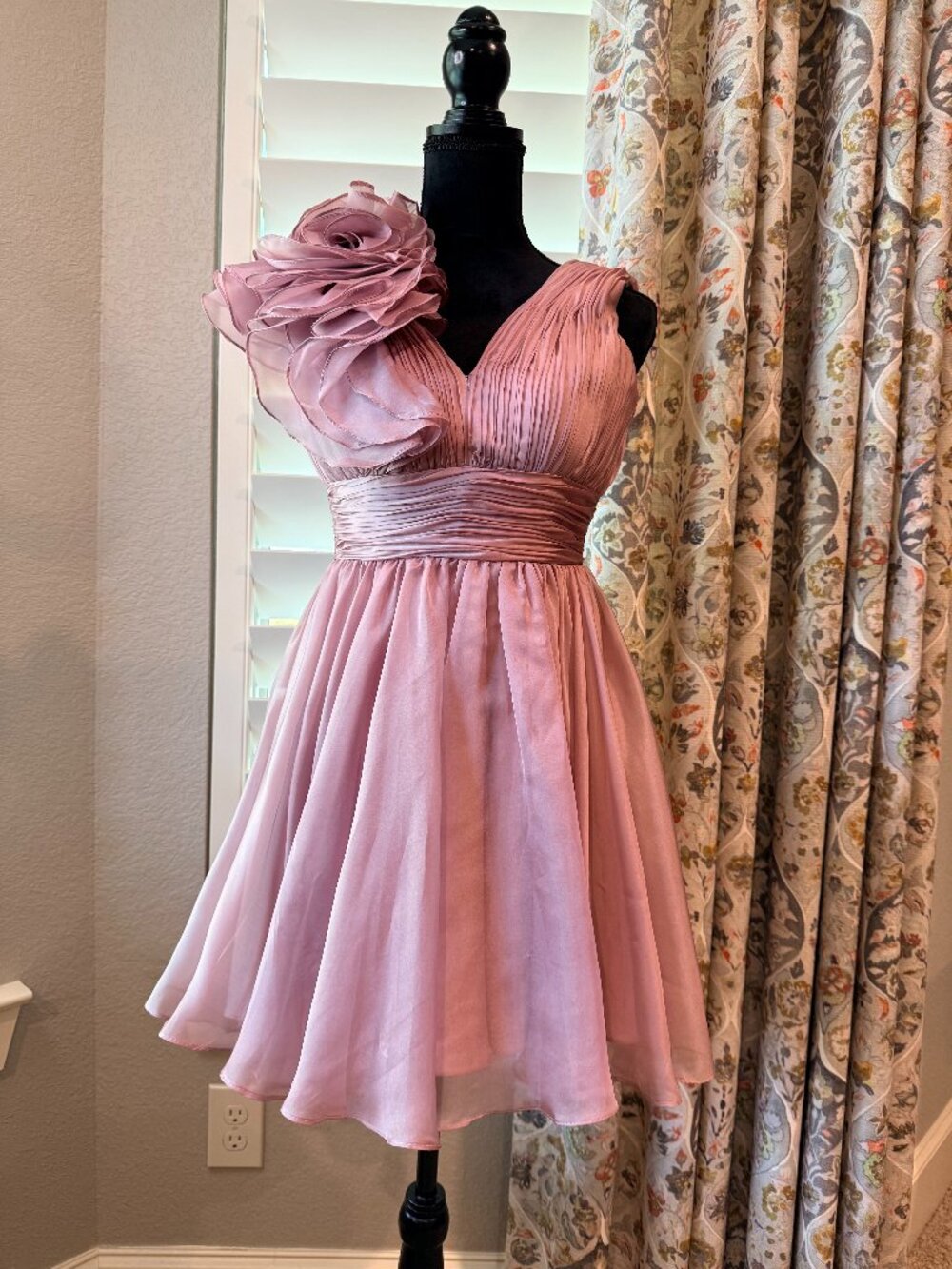 Mac Duggal Blush Pink Rosette Cocktail Dress - 0